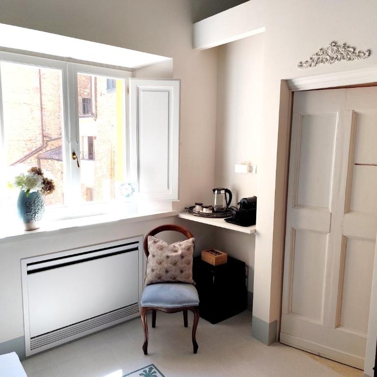 Dimora Dell'Erbe Rooms - Camera Matrimoniale con Bagno Privato - 10