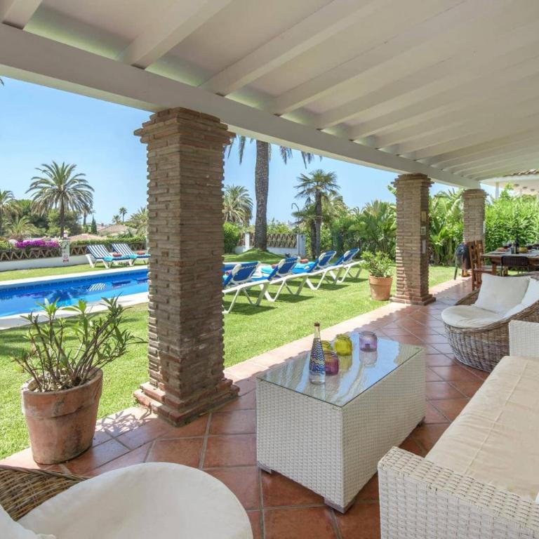 Villa Oasis Beach by Villa Plus - Villa - 8