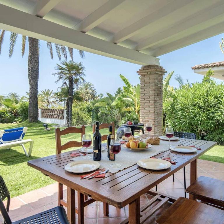 Villa Oasis Beach by Villa Plus - Villa - 13