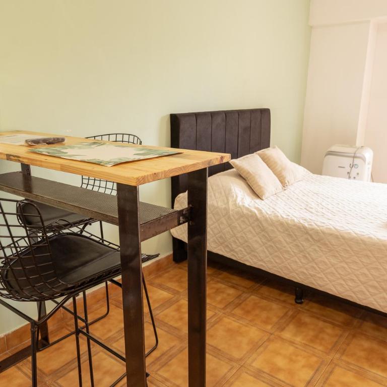 Estudio equipado a metros de Boulevard Galvez - Apartamento de 1 dormitorio - 1