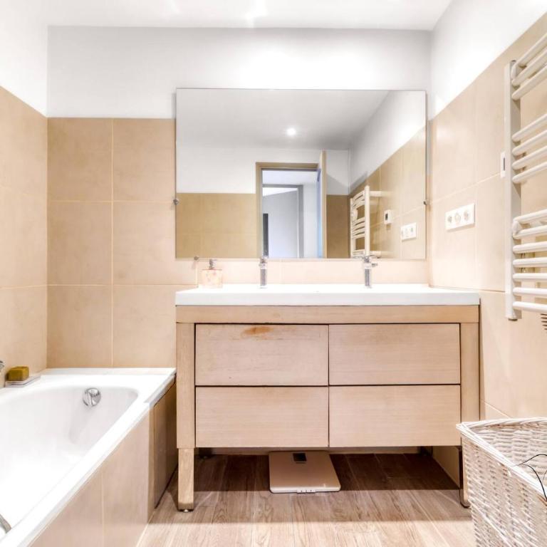 bird renting - Two-Bedroom House - 9