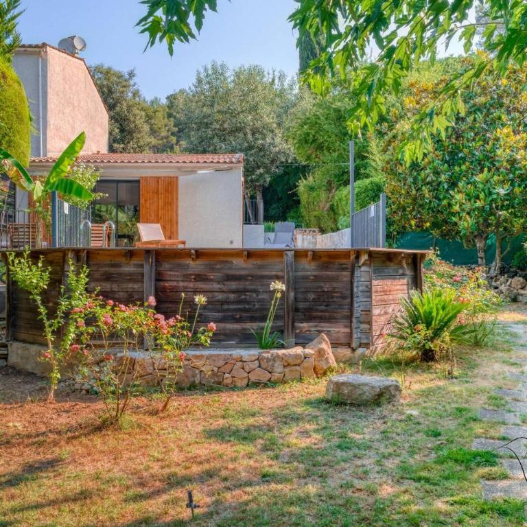 bird renting - Two-Bedroom House - 14