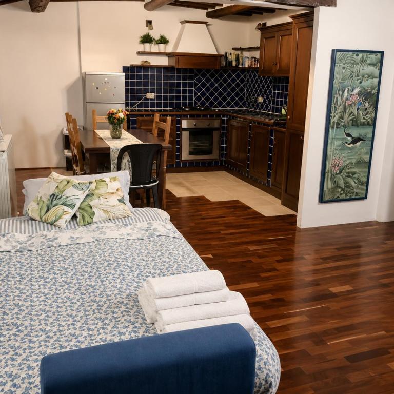 Romantic Apartment - Centro Storico di Perugia - Appartamento con 2 Camere da Letto - 6