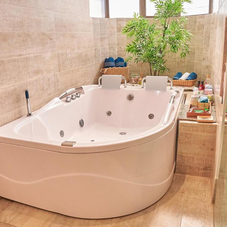 El Poblados 5 Bedroom Lux Duplex Vacation Rental - Apartment - 17