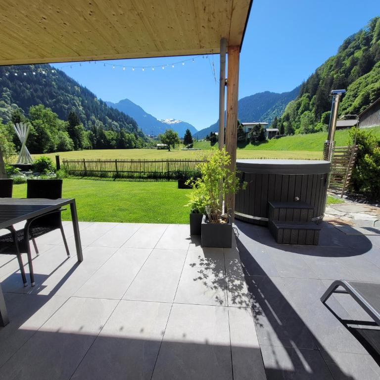 Haus Valtellina**** - Holiday Home with Shower - 4