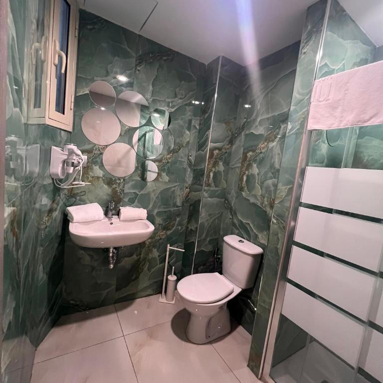 Fernandel suite - One-Bedroom Apartment - 5
