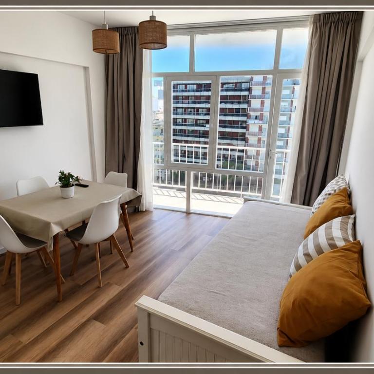 Alojamiento Departamento en Mar del Plata en la costa con vista al mar - Apartamento - 2