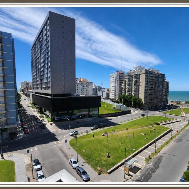 Alojamiento Departamento en Mar del Plata en la costa con vista al mar - Apartamento - 4