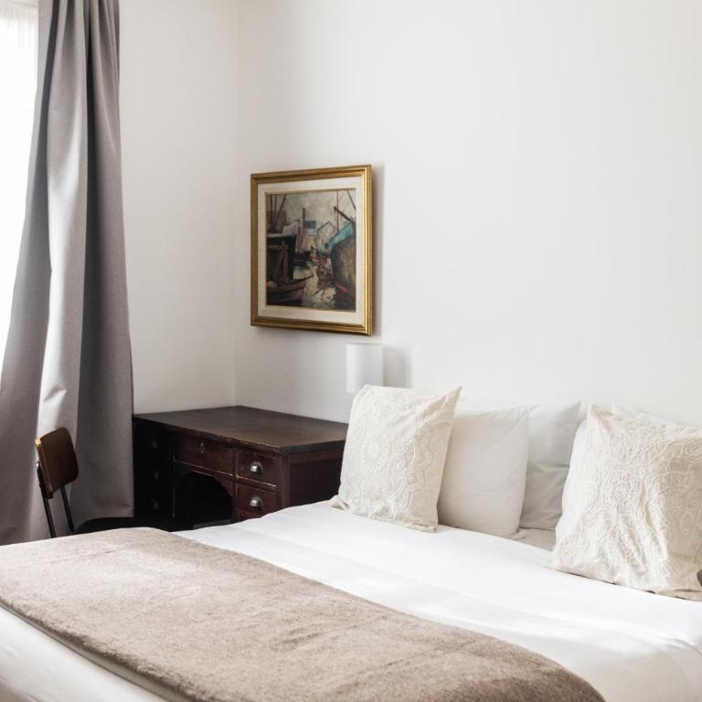 Acassuso Suites - Habitación Doble Familiar - 12
