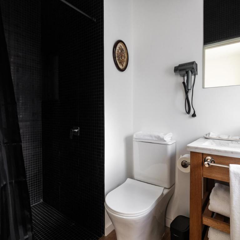 Acassuso Suites - Habitación Doble Familiar - 9
