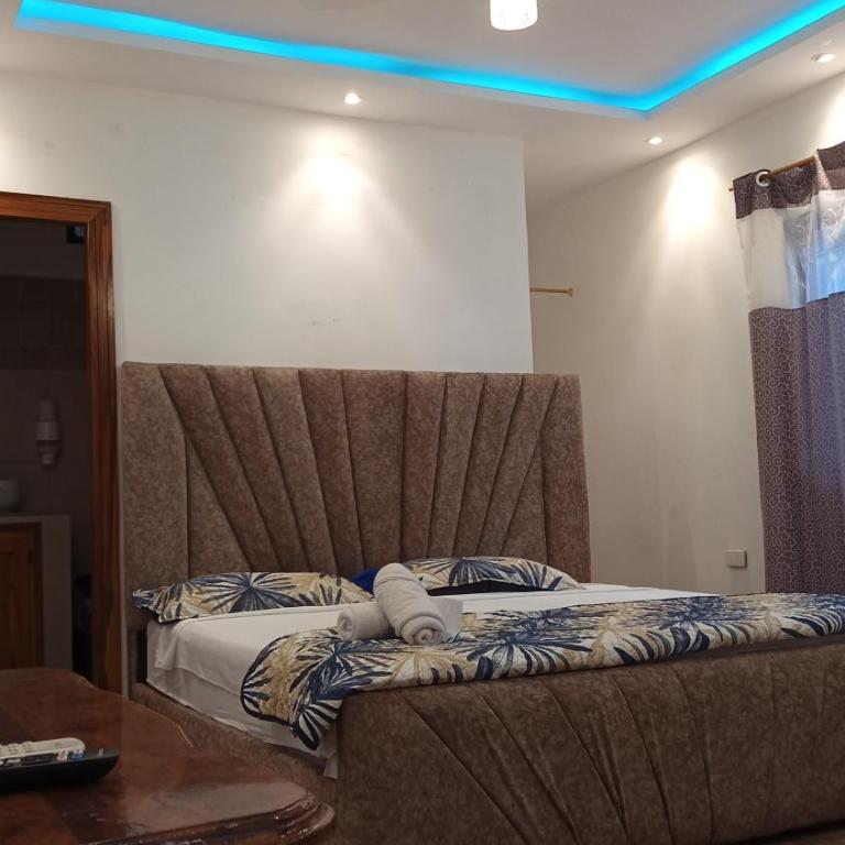 Hostal Fragata Puerto López - Habitación Deluxe con cama extragrande - 4