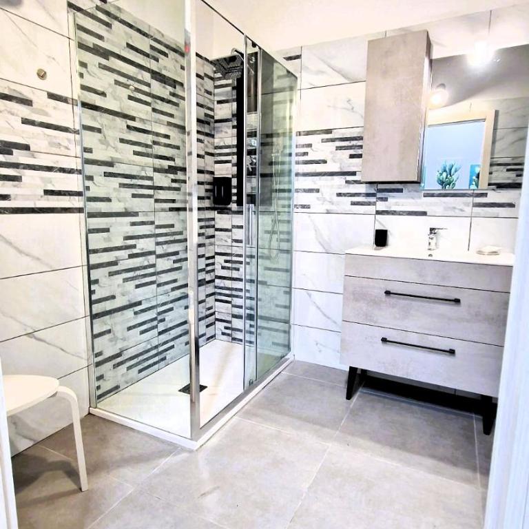 ONE Apartments - One-Bedroom Superior Apartment - 6