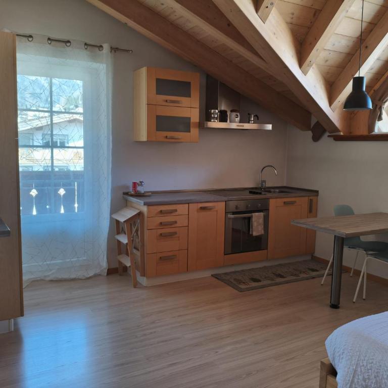 B&B Le Violette - Camera Matrimoniale/Doppia con Letti Singoli con Vista Montagna - 1