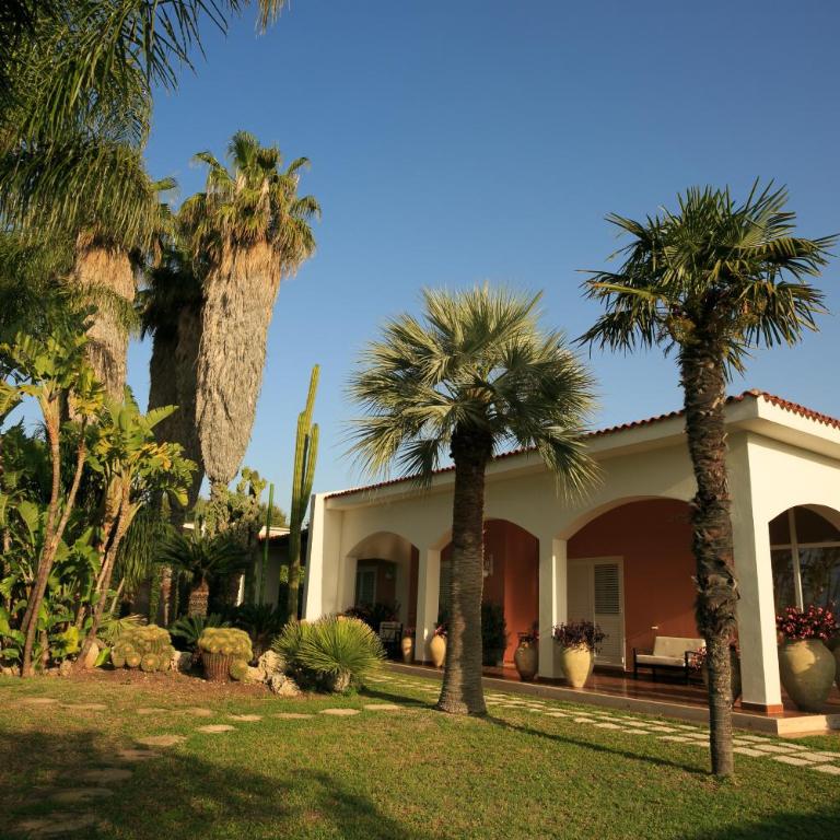 Temenos Villa by Ortigiaapartments - Villa - 15