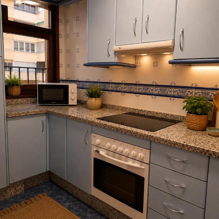 High Tower PLAYAMAR - Appartamento con 3 Camere da Letto e con Vista - 13