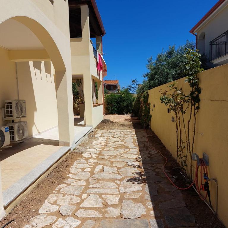Casa Vacanze Domu a Mari - Casa con 2 Camere da Letto - 8