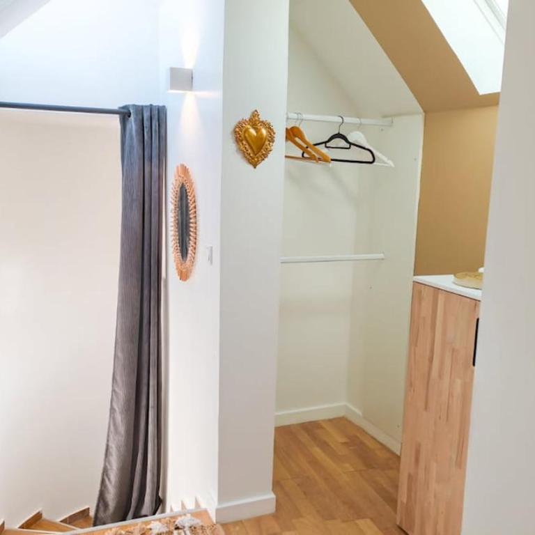 Cocon lumineux avec jardin, Cœur de Nantes - Two-Bedroom Apartment - 3