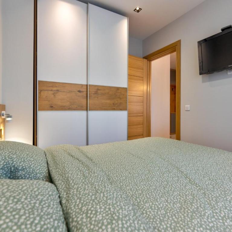 KALMAN-City centar lux apartman - Appartement 1 Chambre - 17