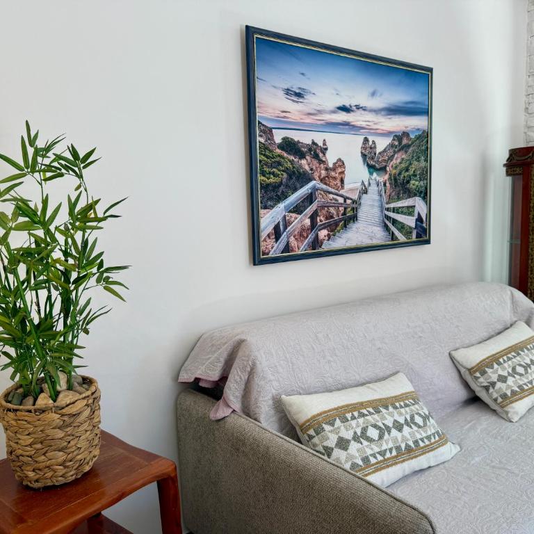 Lagoon Viva Apartment - Two-Bedroom Apartment with Garden View - 3