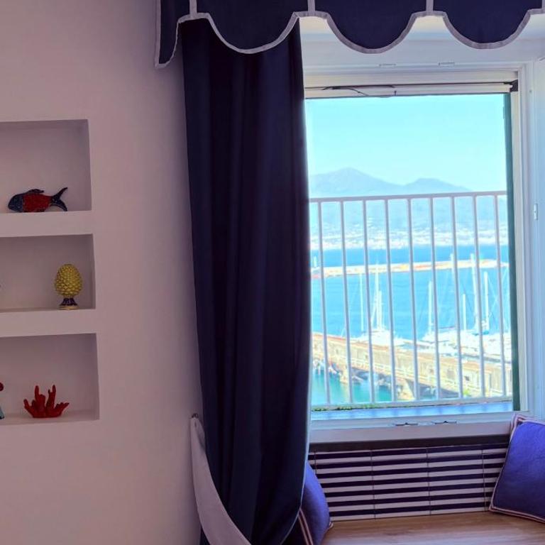 Appartamento FRONTE MARE ARIA 'e MARE -50mt FROM CAPRI FERRY - Appartamento con 1 Camera da Letto - 2