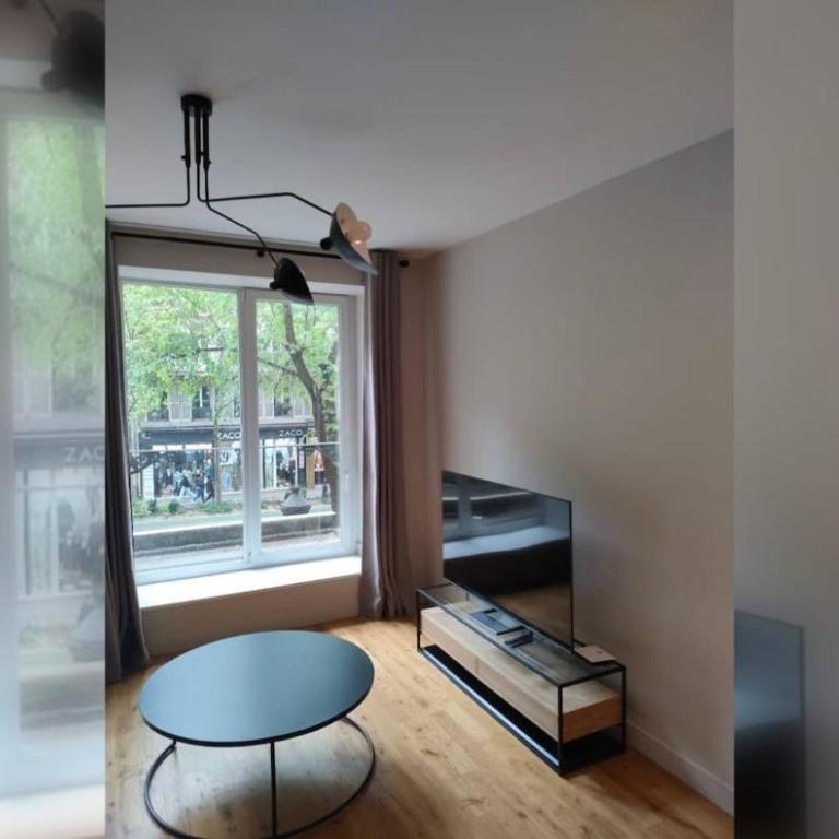 Beautiful Minimalist 1BD Apartment near Montmartre - Appartement - 7