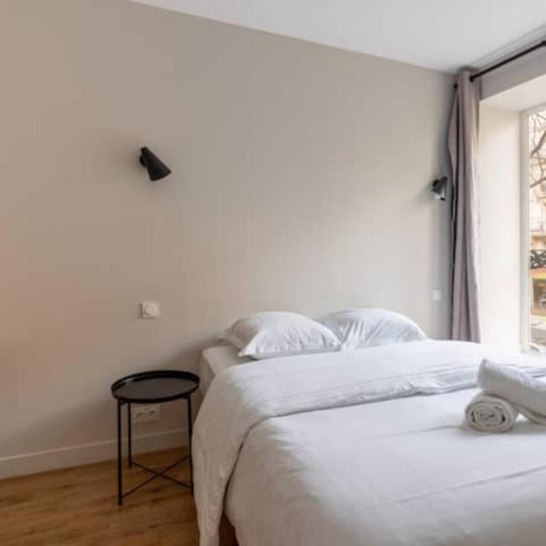 Beautiful Minimalist 1BD Apartment near Montmartre - Appartement - 10