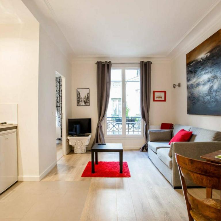 Modern arty flat close to Saint-Germain des Près - Appartement Moderne - 1