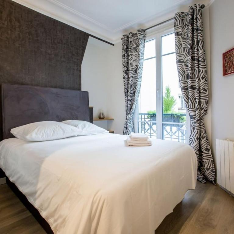 Modern arty flat close to Saint-Germain des Près - Appartement Moderne - 3