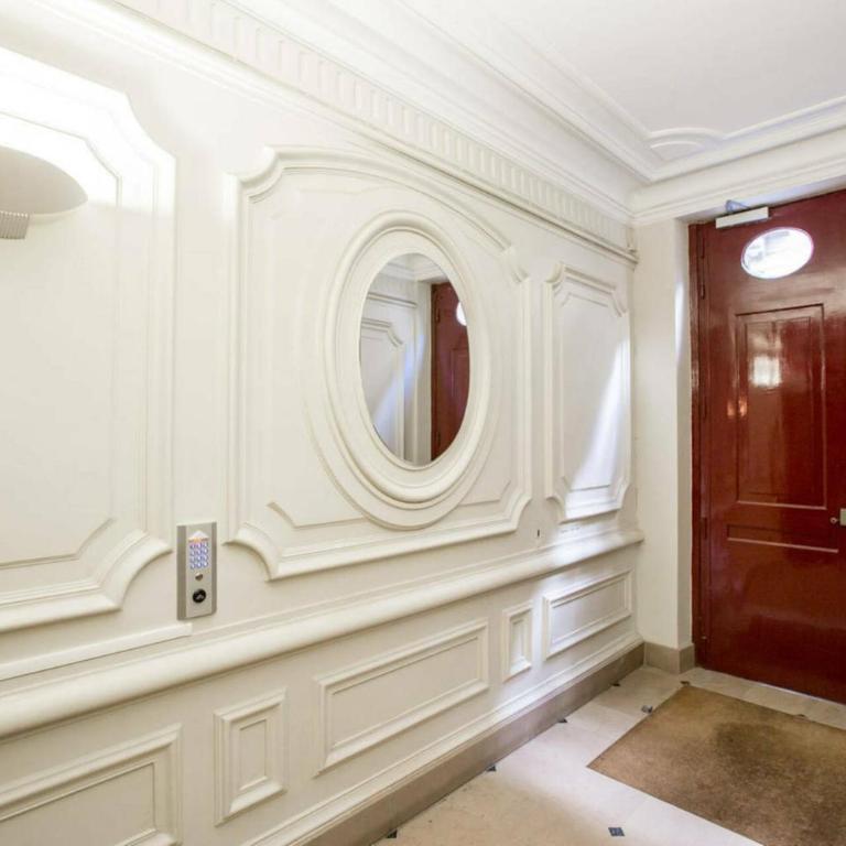 Modern arty flat close to Saint-Germain des Près - Appartement Moderne - 25