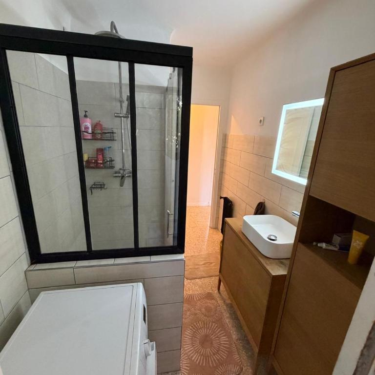 Appartement 2 pièces pour 6 personnes - Appartement 2 Chambres - 3