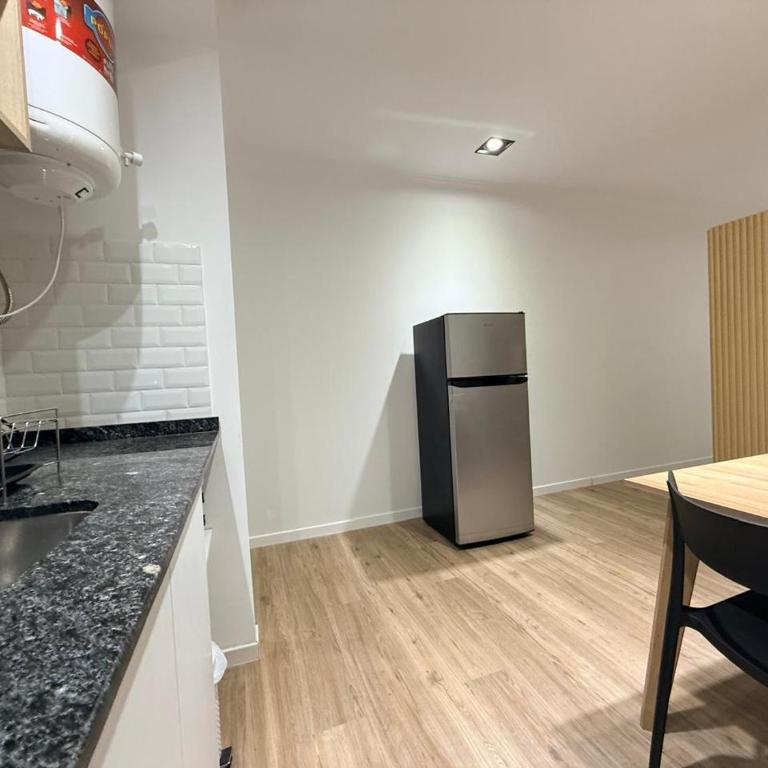 Dpto 4 pers -pileta- cochera- centro Carlos Paz M - Apartamento de 1 dormitorio - 7