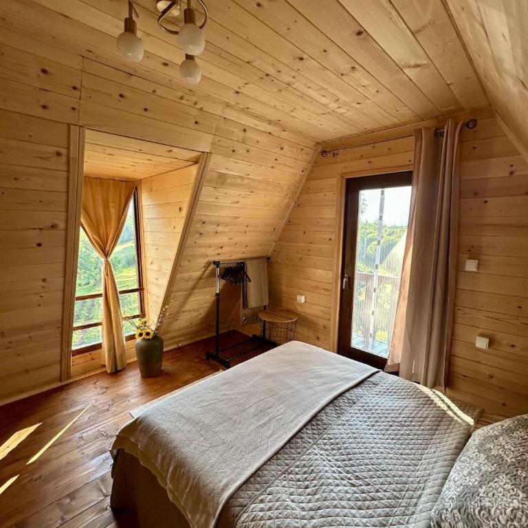 Peaceful Mountain Cabin Escape - One-Bedroom Chalet - 14