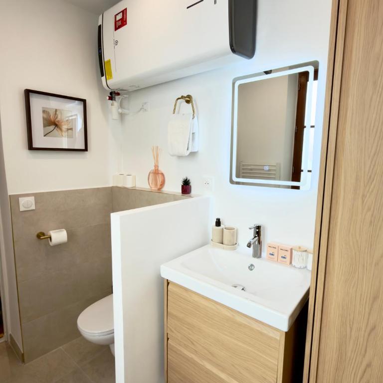 Luxury Stay I Designer Duplex near Bastille - Apartamento Dúplex - 35