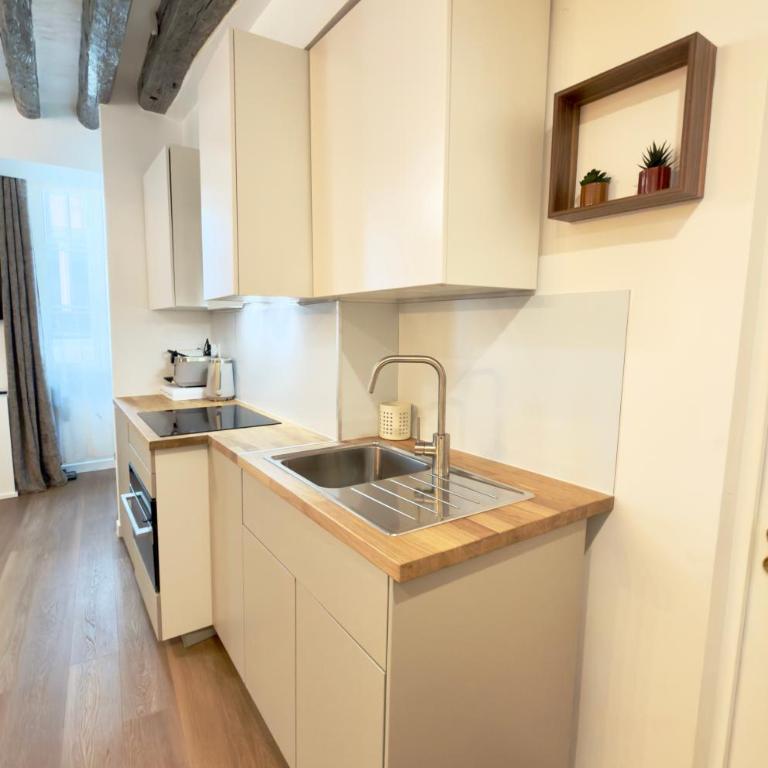 Luxury Stay I Designer Duplex near Bastille - Apartamento Dúplex - 7
