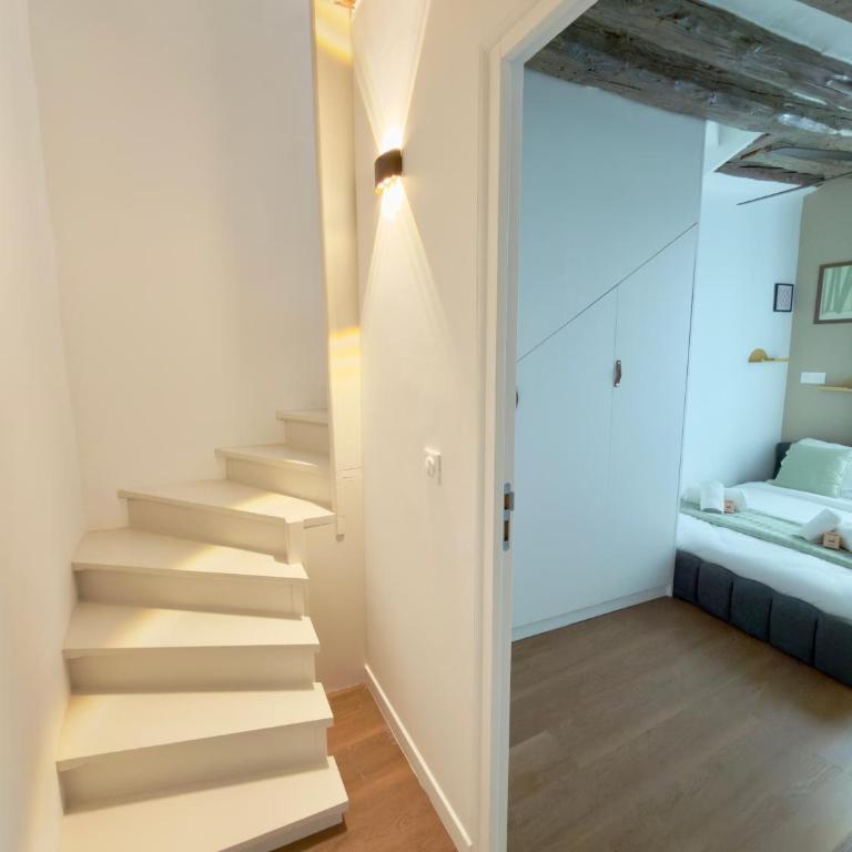 Luxury Stay I Designer Duplex near Bastille - Apartamento Dúplex - 8