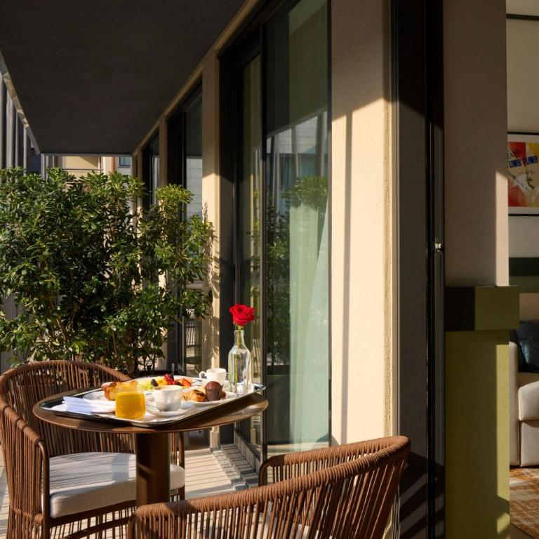 NEMI, Milan, a Tribute Portfolio Hotel - Milano King Suite with Sofa Bed - 13