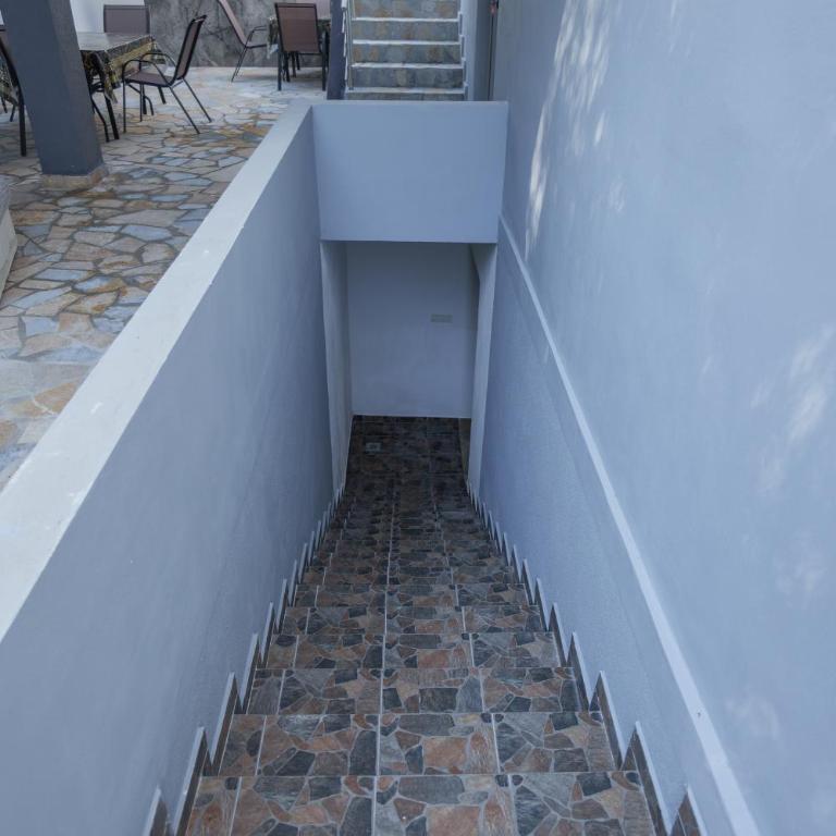 Milo Apartments - One-Bedroom Apartment with Balcony and Sea View - 9
