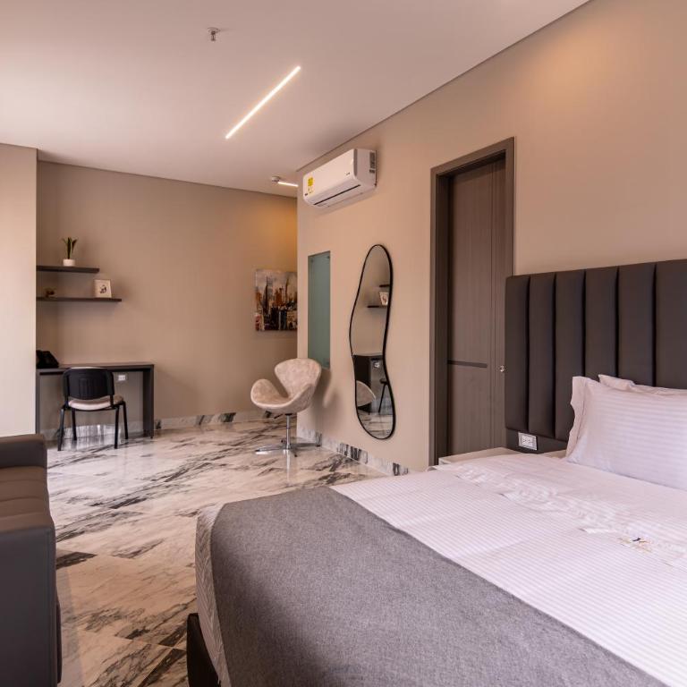 Hotel Colores Estadio - Superior Studio with Balcony - 2