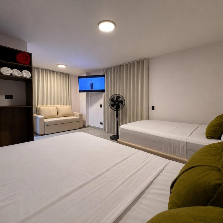 Hotel Balcones del Estadio - Habitación Triple Superior - 2