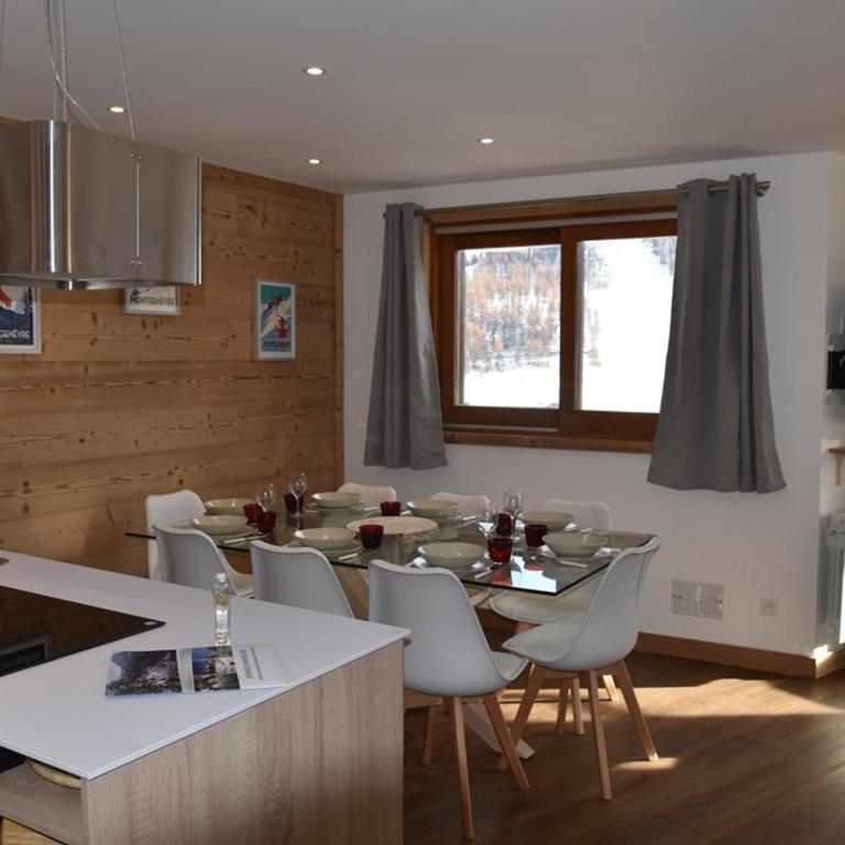 Duplex confortable avec garage - 6 pers. - FR-1-266-277 - Apartment - 7