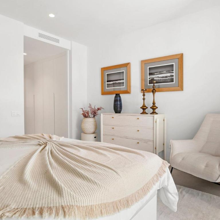 Moderno Oasis con Jardín y Piscinas en Vanian - Appartamento - 17