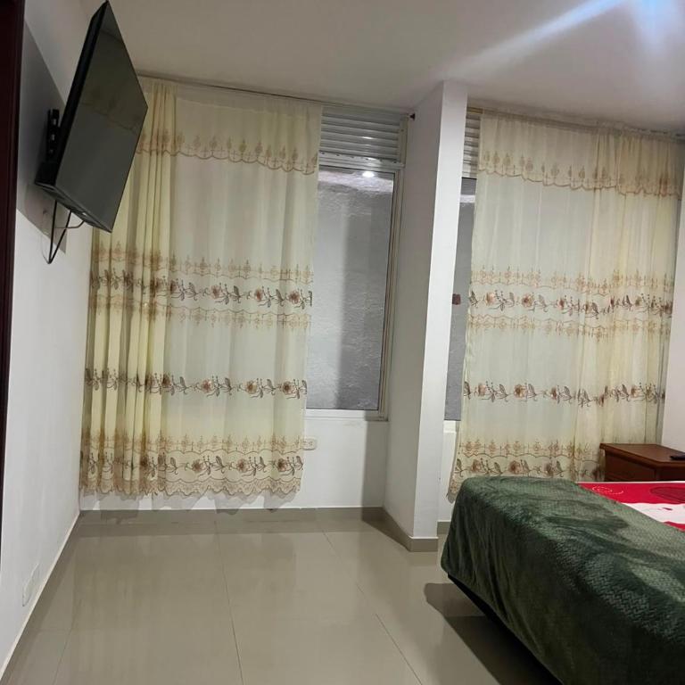 Tayra Living Suites - King Suite - 5