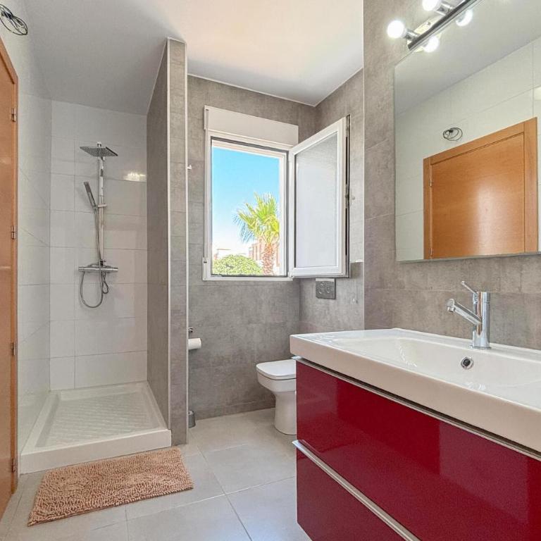 Cozy Home In Cartagena With Private Swimming Pool, Can Be Inside Or Outside - Casa de 6 dormitorios - 20