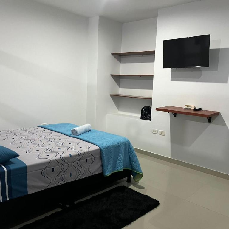 Tayra Living Suites - Suite with City View - 10