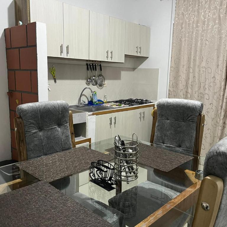 Tayra Living Suites - Suite with City View - 8