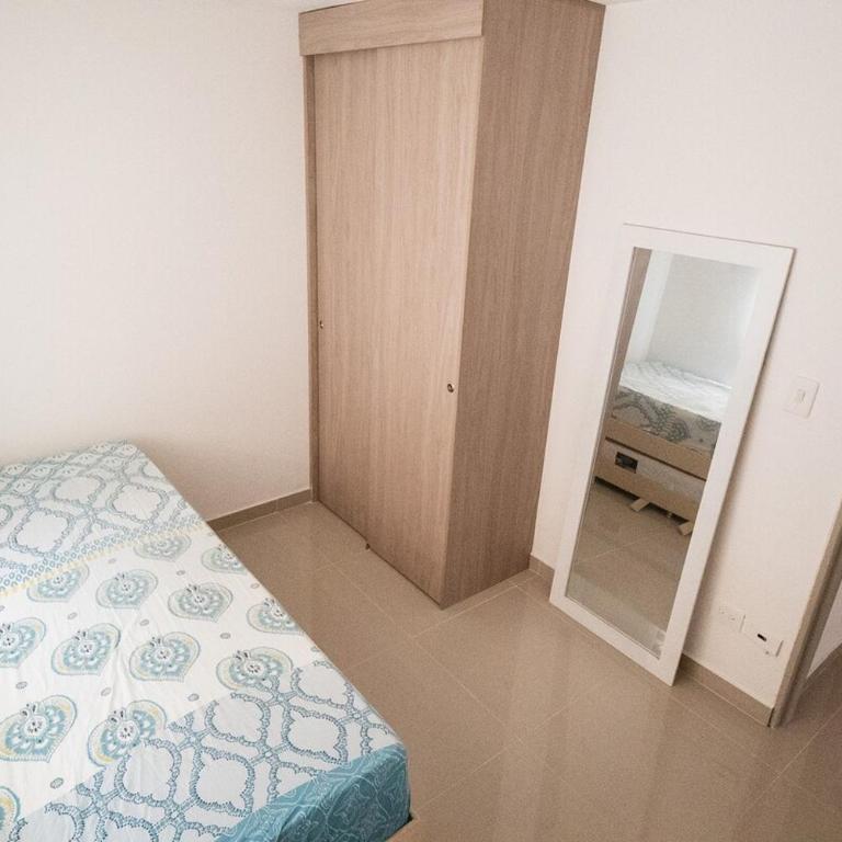 Hermoso Brand New Apartment 7 minutes from Poblado - Two-Bedroom Apartment - 8