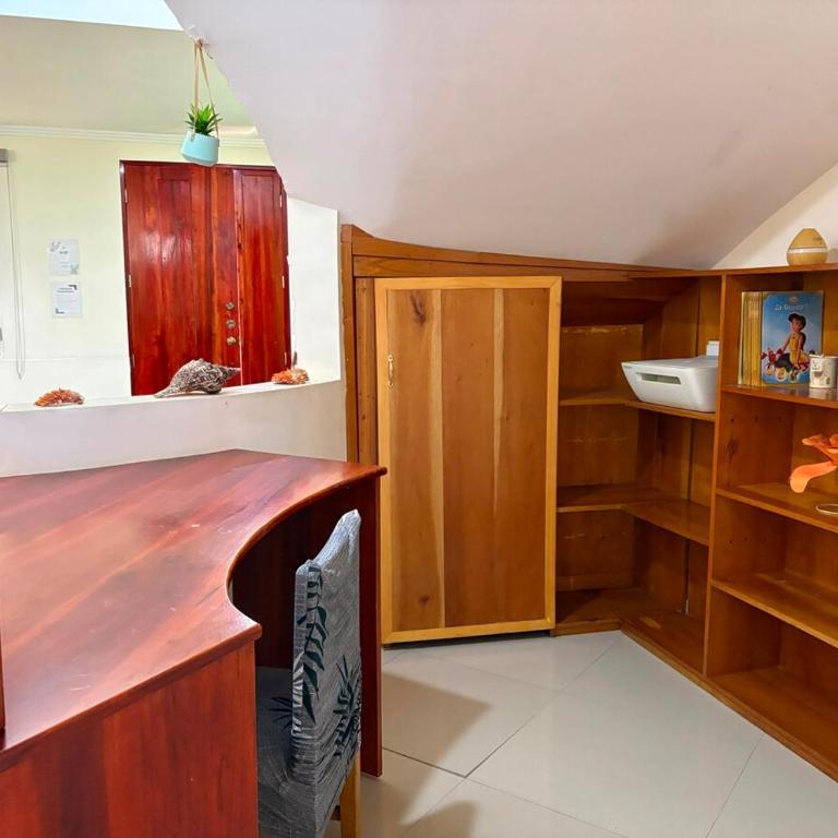 Casa vacacional con piscina - Villa - 13