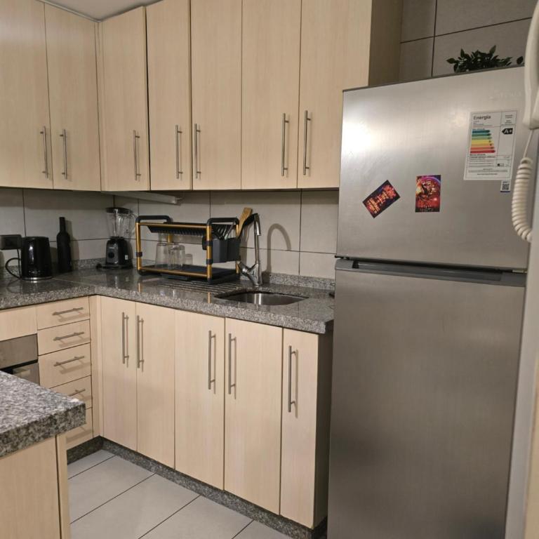 Excelente ubicacion Departamrnto 2 o 1 dormitorio - Two-Bedroom Apartment - 6