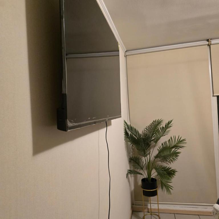 Excelente ubicacion Departamrnto 2 o 1 dormitorio - Two-Bedroom Apartment - 9