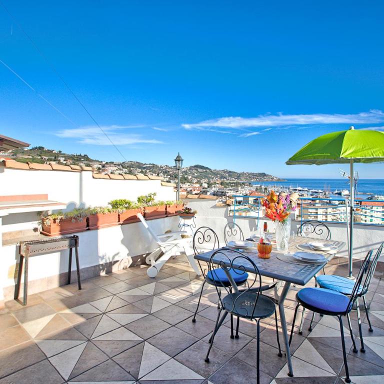 Like A Dream in Sanremo, Flat with Panoramic Views - Happy Rentals - Appartamento con 2 Camere da Letto - 3